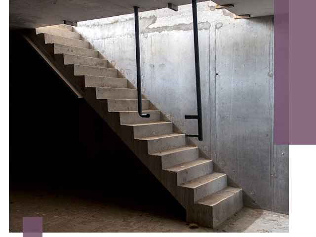 Изготовление и монтаж лестниц в подвале в Пушкине