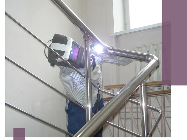 Монтаж перил и ограждений качественно в Пушкине