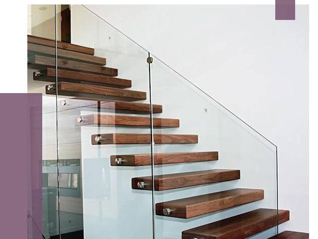 Стеклянные перила для лестницы в Пушкине от 15041 руб.