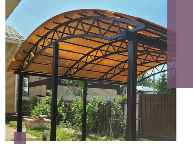 Изготовление навесов под ключ в Пушкине из качественных материалов