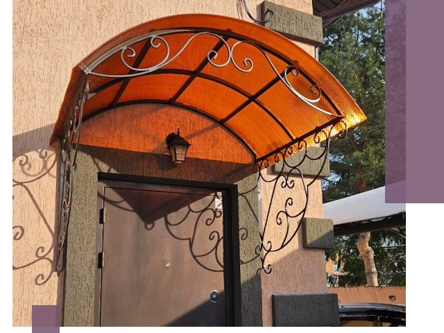 Демонтаж козырьков в Пушкине быстро и безопасно