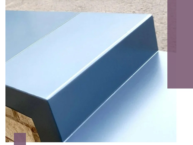 Крышки на парапет в Пушкине: изготовление и монтаж под ключ